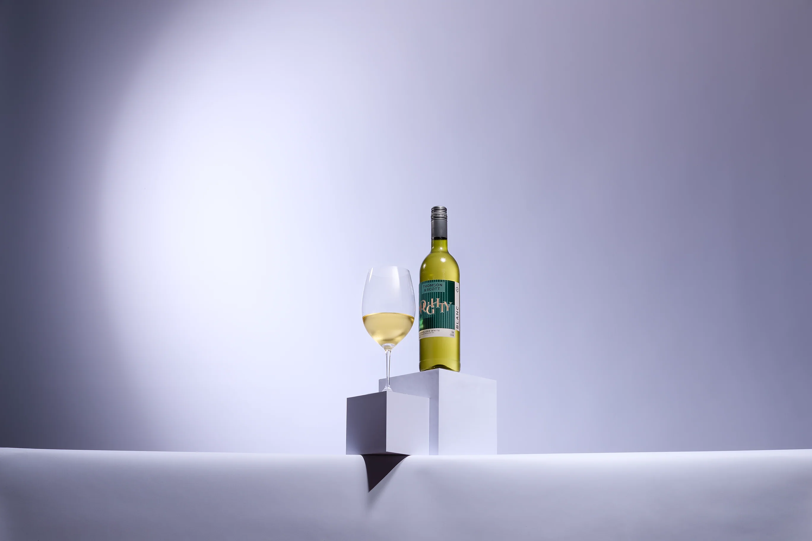 Noughty Non-Alcoholic Blanc - Image 3